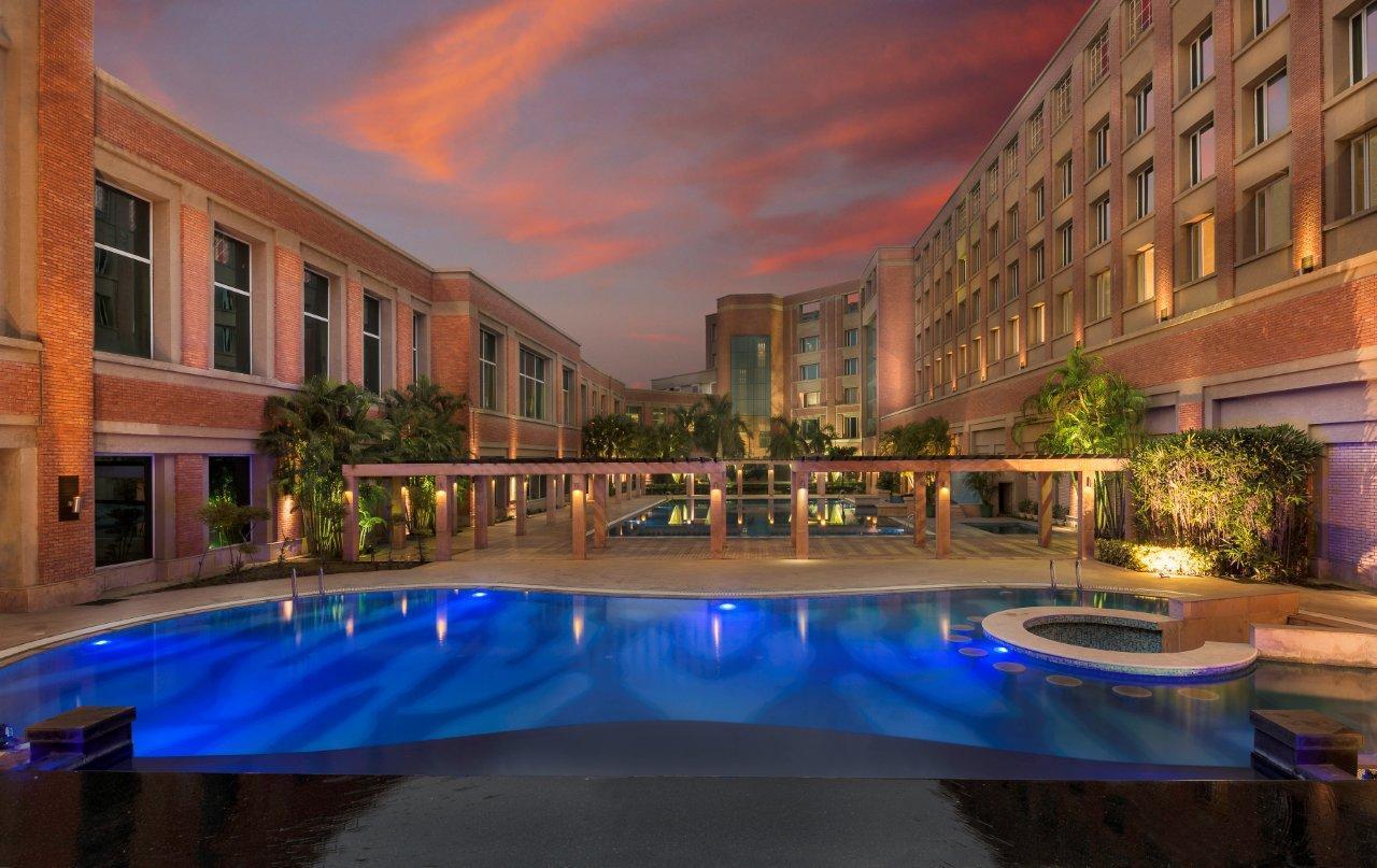 Nirvana Luxury Hotel L Ludhiana Eksteriør billede
