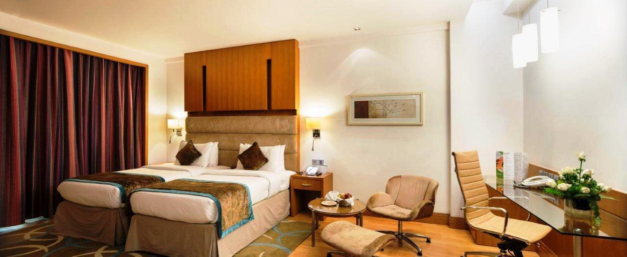 Nirvana Luxury Hotel L Ludhiana Eksteriør billede