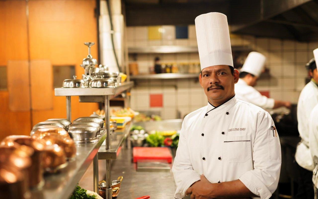 Nirvana Luxury Hotel L Ludhiana Eksteriør billede